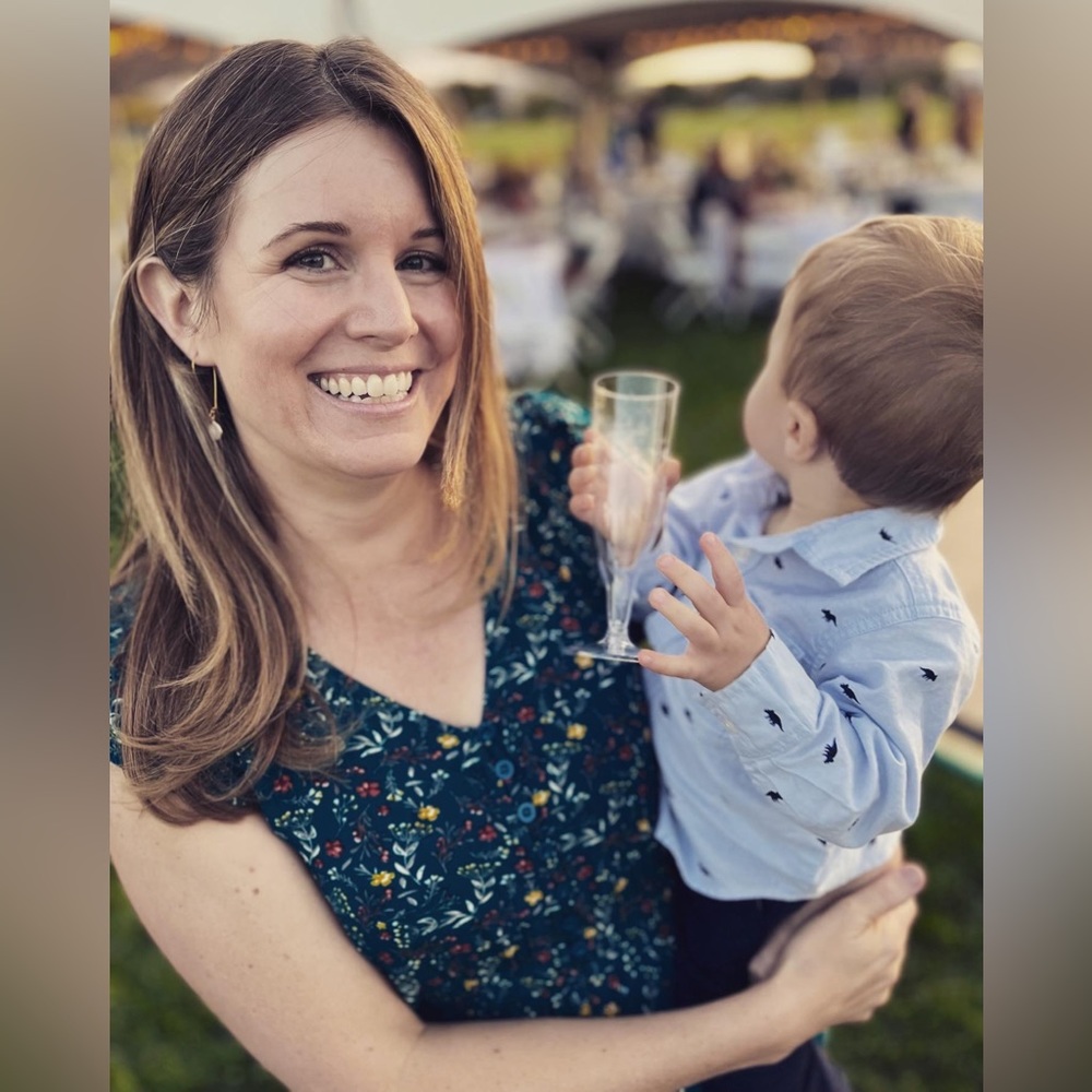 Meet your Posher, Jennifer